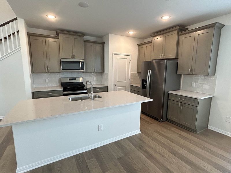 Furnished interior view inside a new home in Porter Country, Buda (Image 3).