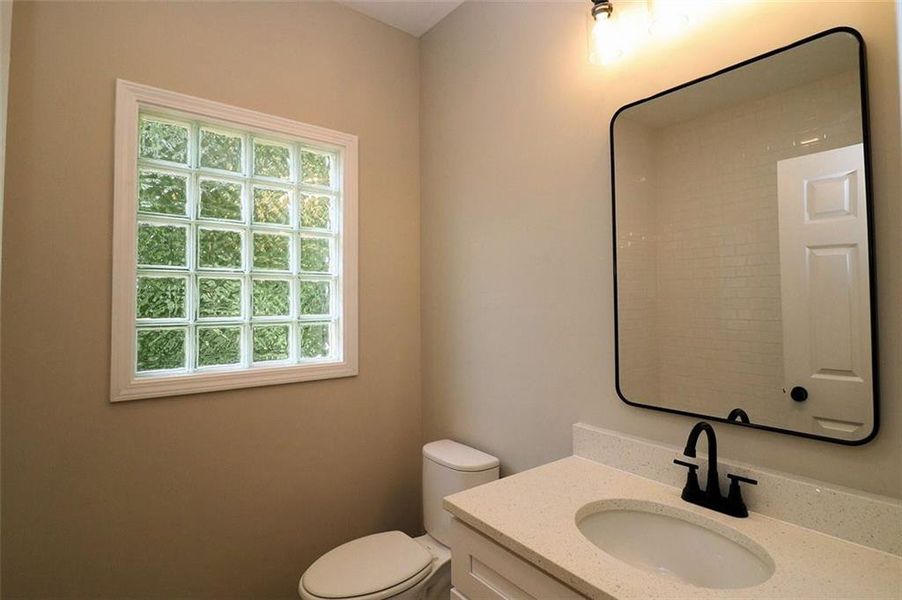 Furnished interior view inside a new home in , Carrollton (Image 3).