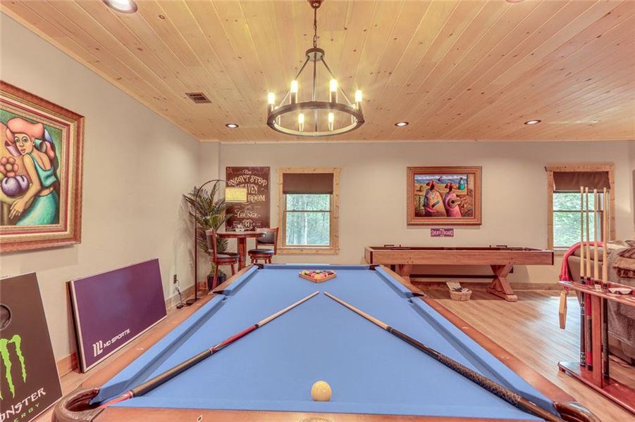 Community amenities in , Ellijay (Image 50). Community amenities in , Ellijay (Image 50).