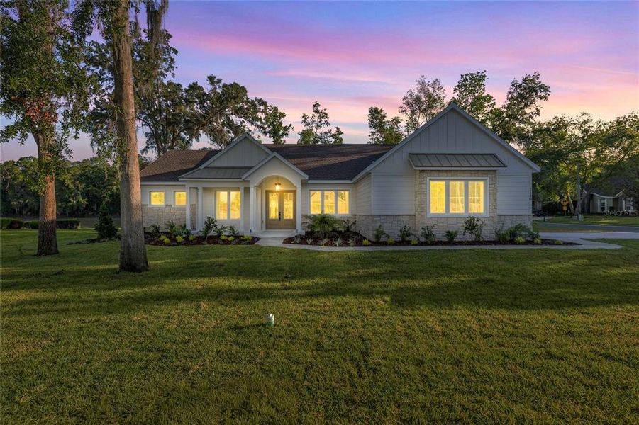 Front exterior of a new home in , Ocala, FL, highlighting curb appeal (Image 23).
