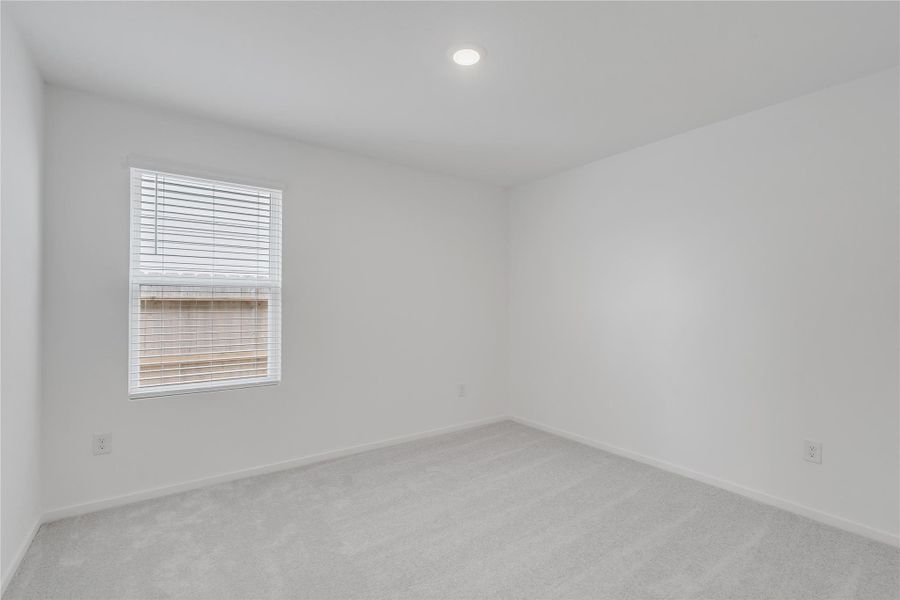 Spacious, unfurnished interior of a new home in Tavola: Cottage Collection, New Caney (Image 18).