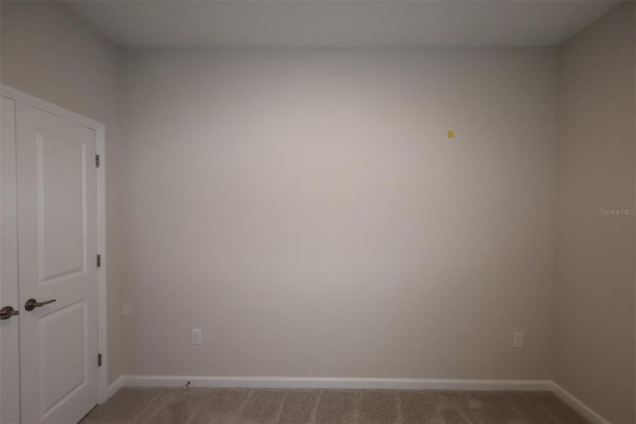 Spacious, unfurnished interior of a new home in Center Lake on the Park, St. Cloud (Image 7).