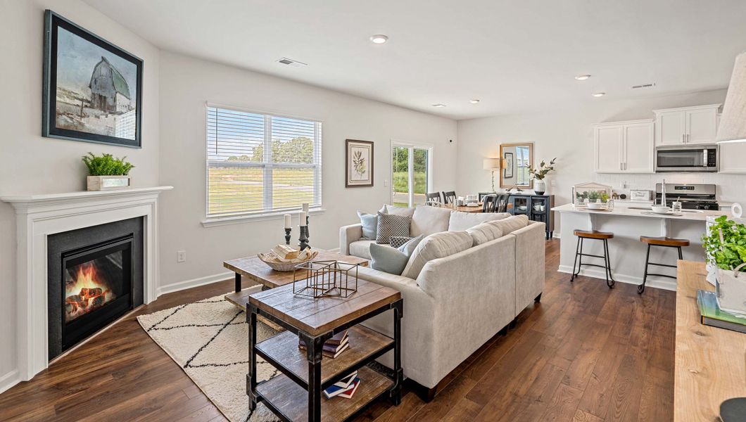 Representative furnished interior of a home built from the HAYDEN by D.R. Horton in Harrier Point, Woodruff (Image 14).