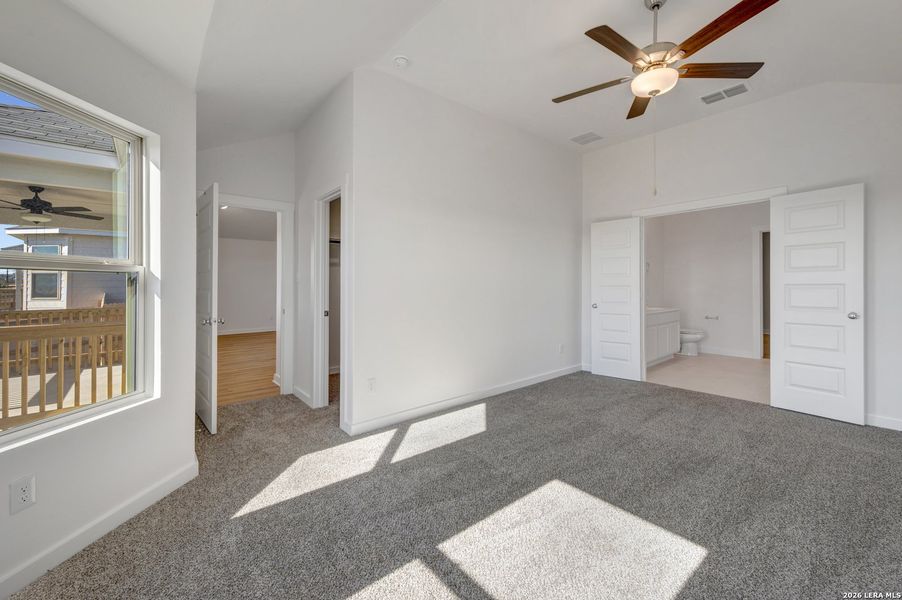 Spacious, unfurnished interior of a new home in Paloma Park, Converse (Image 49).