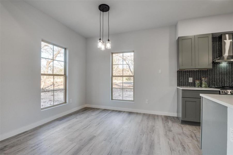 Spacious, unfurnished interior of a new home in , Kemp (Image 18).