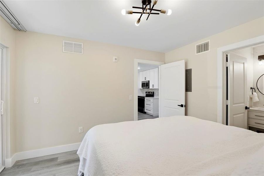 Furnished interior view inside a new home in , Lake Mary (Image 10).