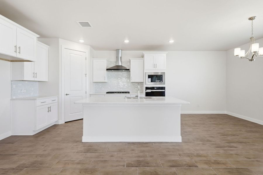 Representative furnished interior of a home built from the Timberon I by Hakes Brothers in Emerald Estates, El Paso (Image 5).