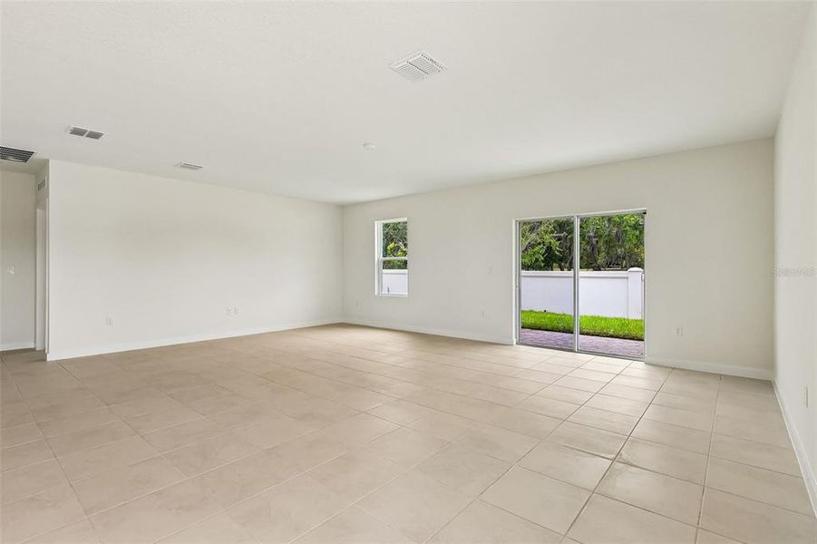 Spacious, unfurnished interior of a new home in Liberty Trace, Haines City (Image 31). Spacious, unfurnished interior of a new home in Liberty Trace, Haines City (Image 31).