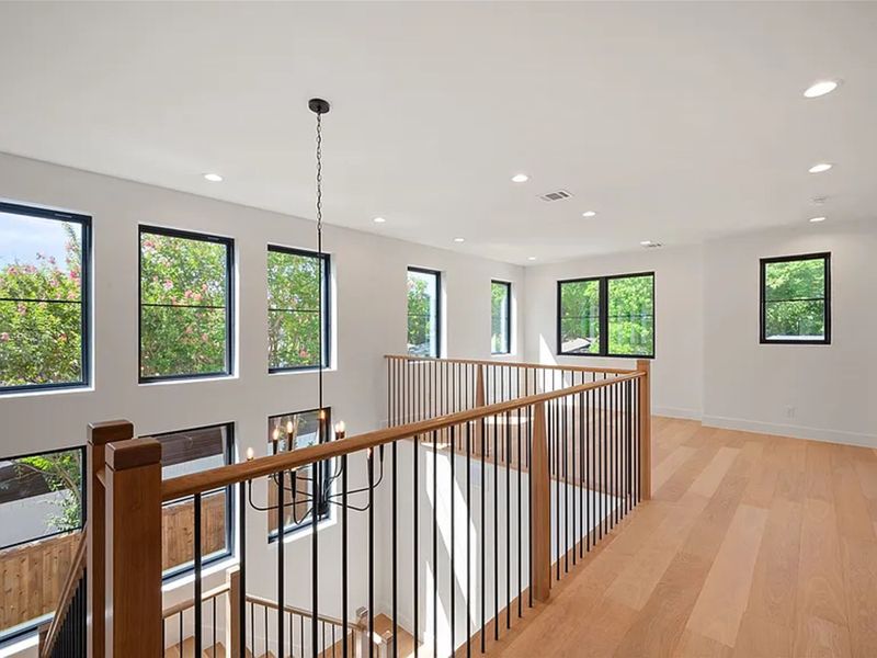 Spacious, unfurnished interior of a new home in , Dallas (Image 25). Spacious, unfurnished interior of a new home in , Dallas (Image 25).