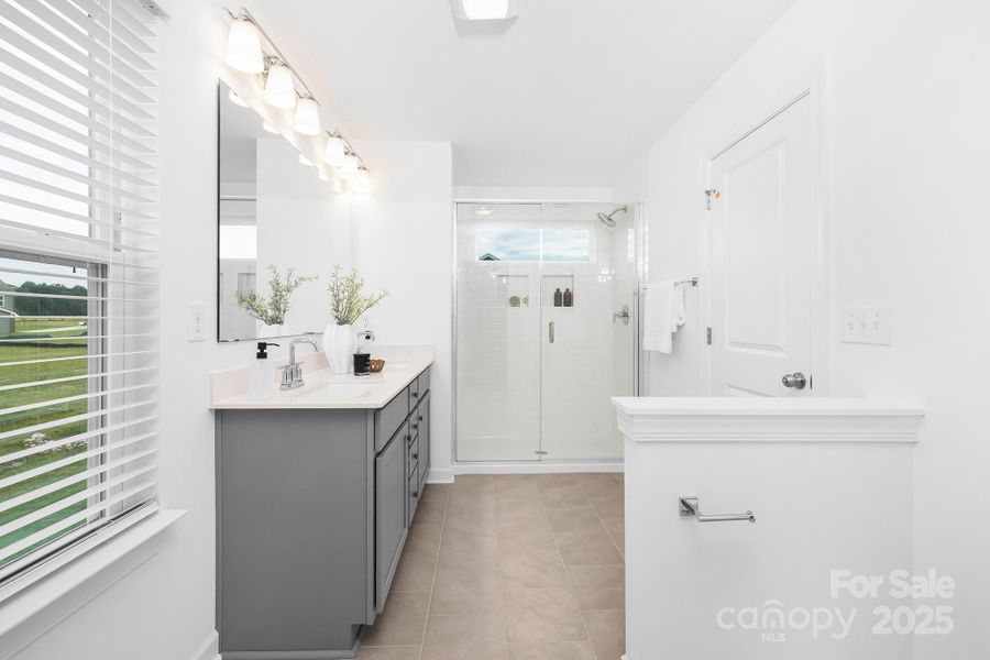 Furnished interior view inside a new home in , New London (Image 14).