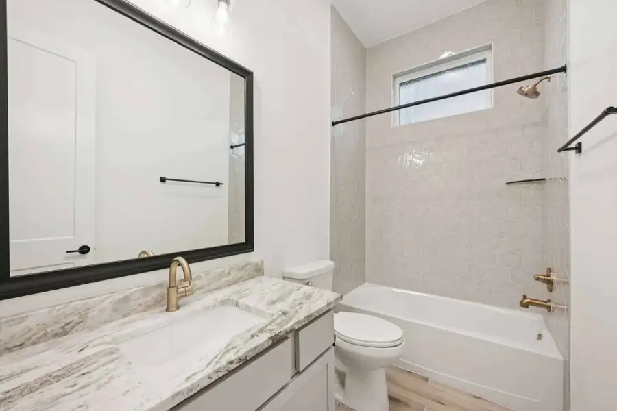 Furnished interior view inside a new home in Nolina, Georgetown (Image 3).