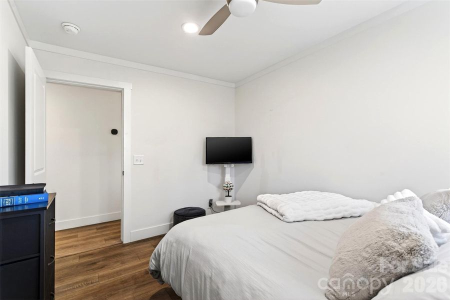 Furnished interior view inside a new home in , Marion (Image 15). Furnished interior view inside a new home in , Marion (Image 15).