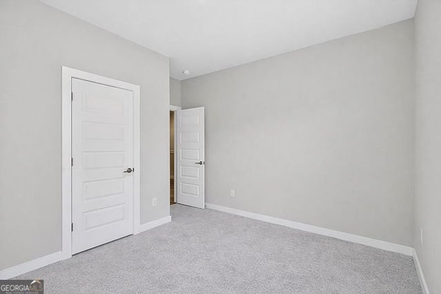 Spacious, unfurnished interior of a new home in The Park at Gainesville Township, Gainesville (Image 12).