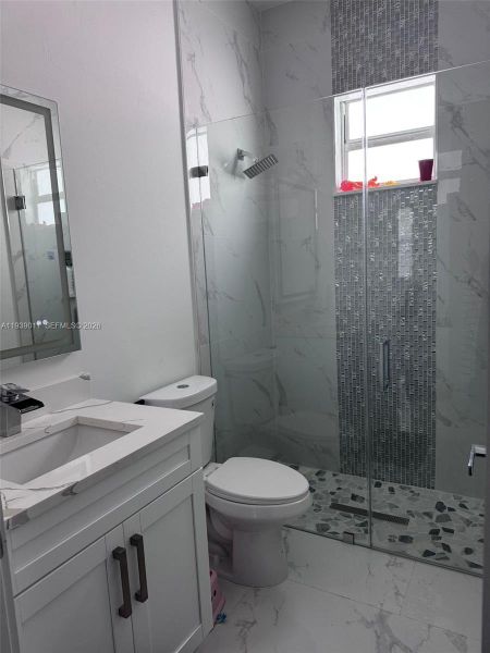 Furnished interior view inside a new home in , Lehigh Acres (Image 7).