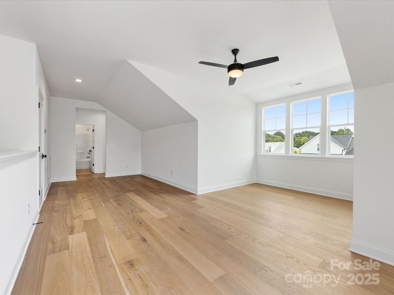 Cozy Loft on 2nd Level