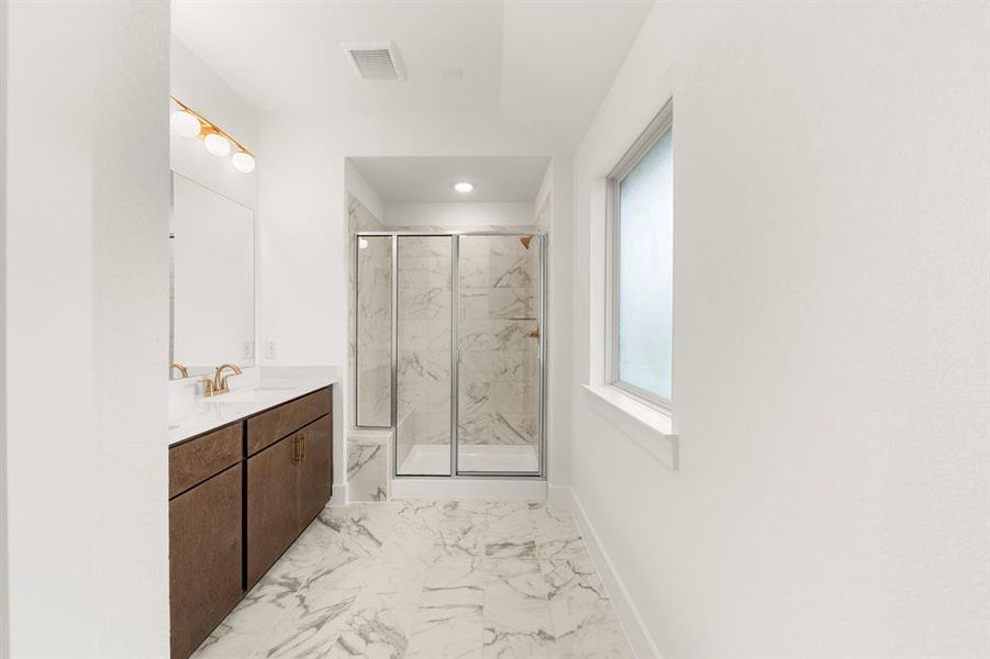 23. 1141 Amaryllis - Bath