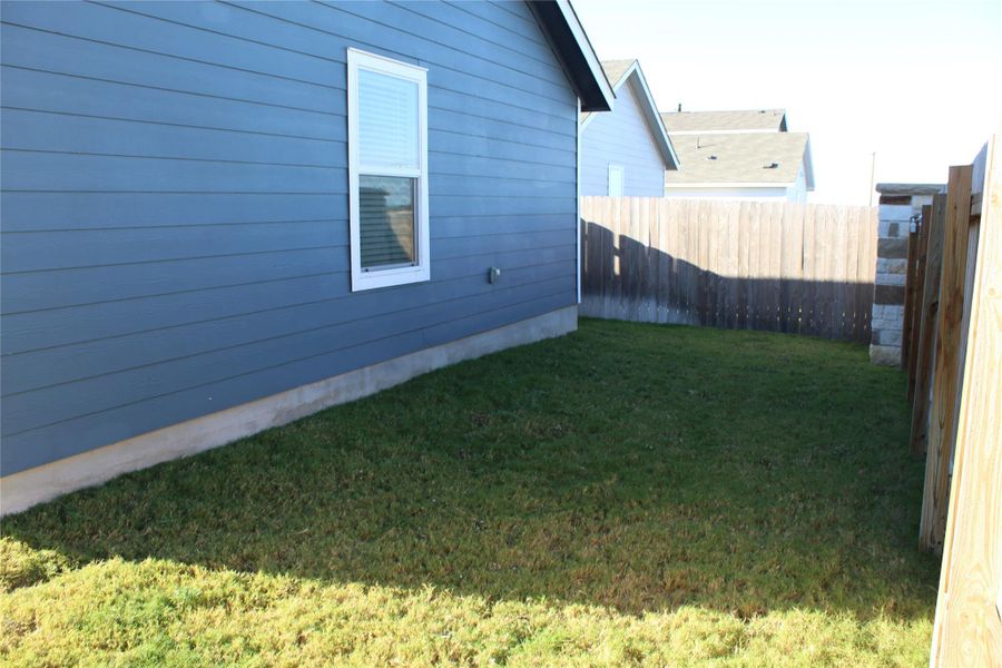 Exterior details and patio area of a home in Cielo Gardens: Belmar Collection, Jarrell (Image 3).
