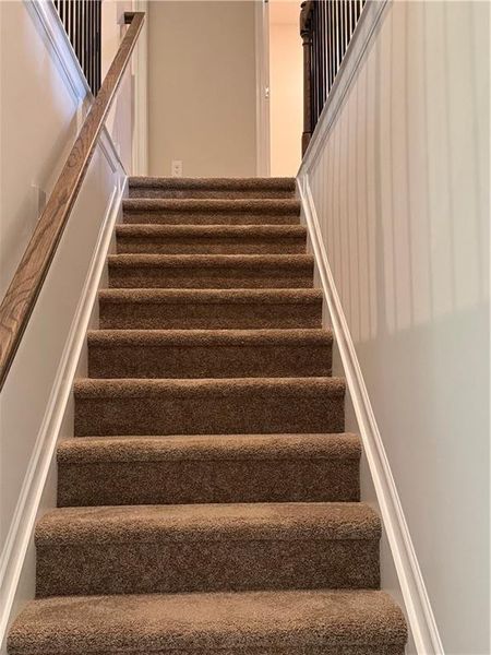 Spacious, unfurnished interior of a new home in Crossvine Village, LaGrange (Image 12).