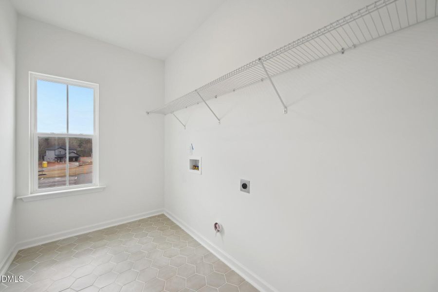 26-web-or-mls-Emeline Way 10-026 26-web-or-mls-Emeline Way 10-026