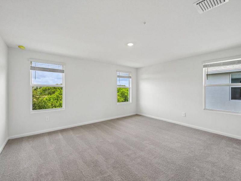 Spacious, unfurnished interior of a new home in Tidewater, Fort Pierce (Image 16). Spacious, unfurnished interior of a new home in Tidewater, Fort Pierce (Image 16).