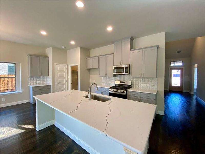 Great open kitchen for entertaining!