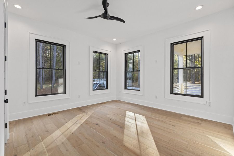 Spacious, unfurnished interior of a new home in , Johns Island (Image 23).