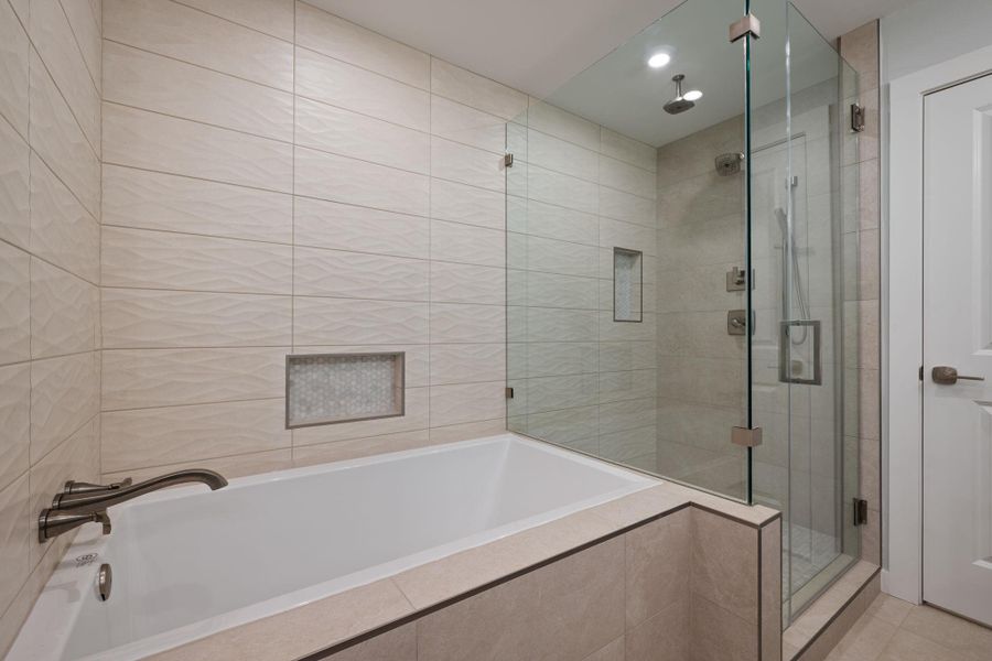 Furnished interior view inside a new home in , Burnet (Image 15).