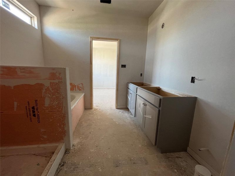 Spacious, unfurnished interior of a new home in The Cottages at Lariat, Liberty Hill (Image 20). Spacious, unfurnished interior of a new home in The Cottages at Lariat, Liberty Hill (Image 20).