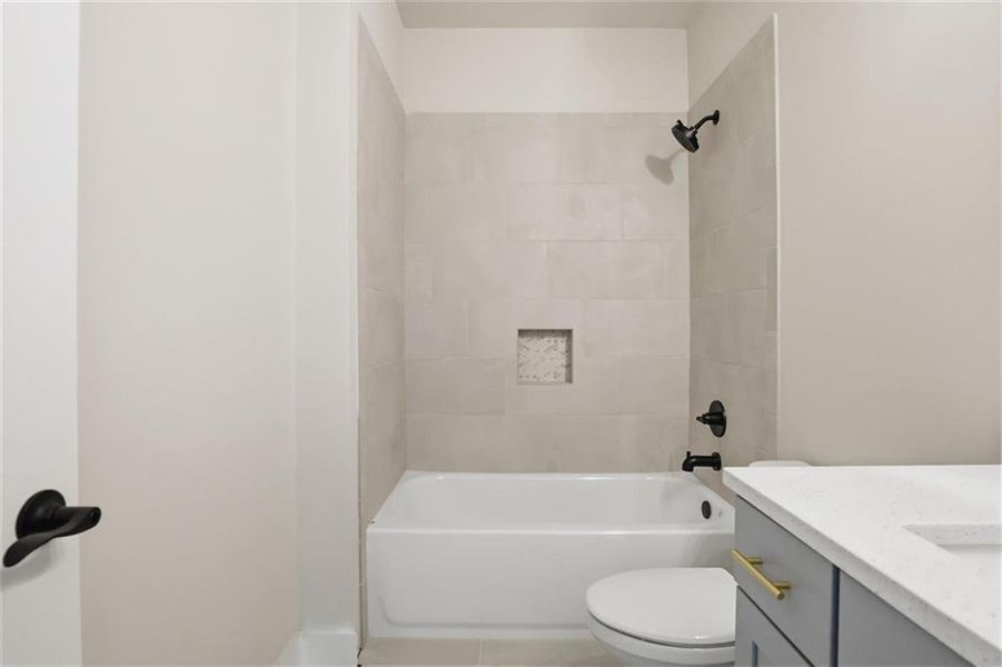 Furnished interior view inside a new home in , Clarkesville (Image 36).