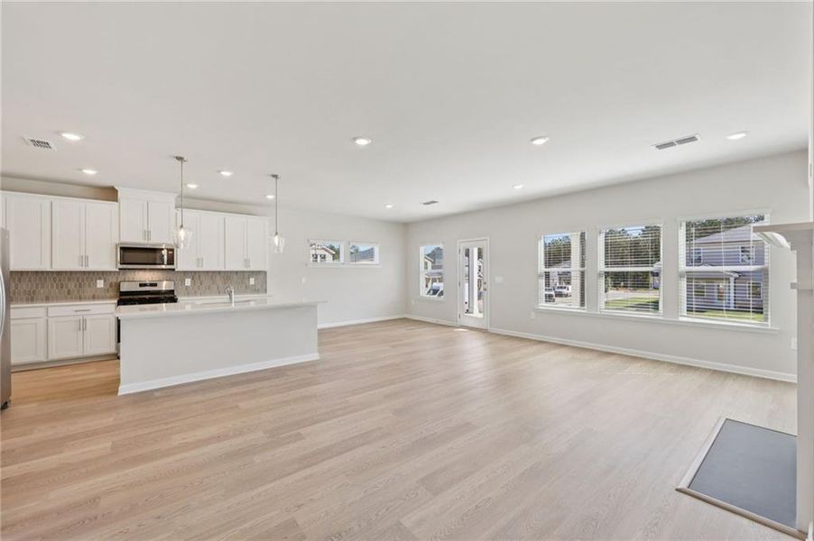Spacious, unfurnished interior of a new home in Parkside at Grayson, Grayson (Image 23).