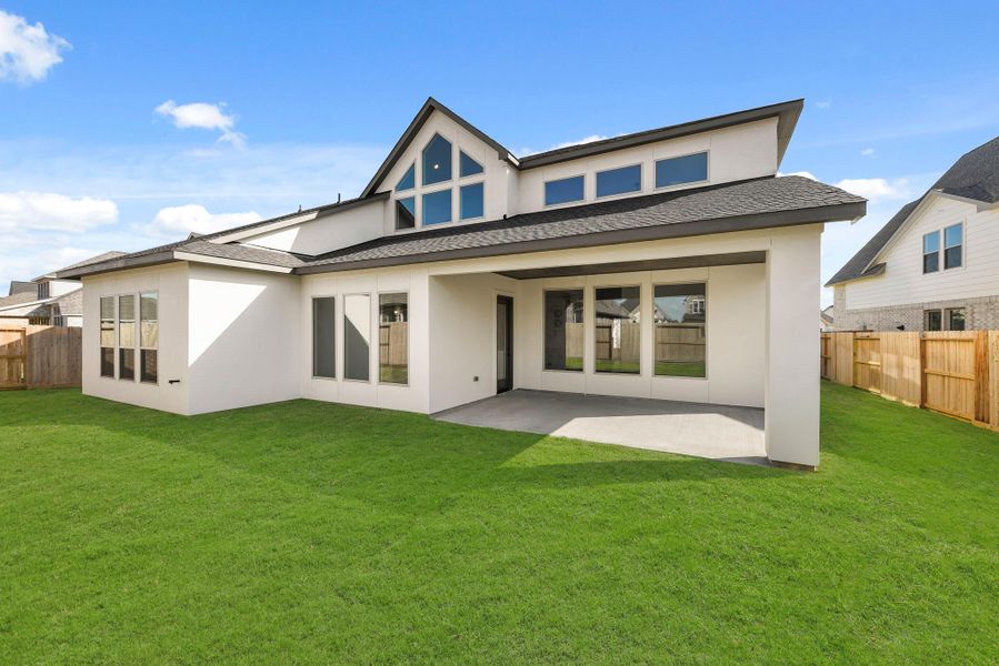 Representative image. Features, specifications, selections and colors may vary.