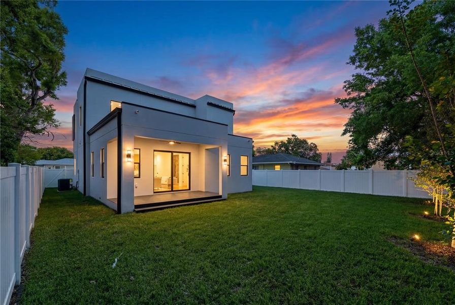 Exterior details and patio area of a home in , Tampa (Image 3).