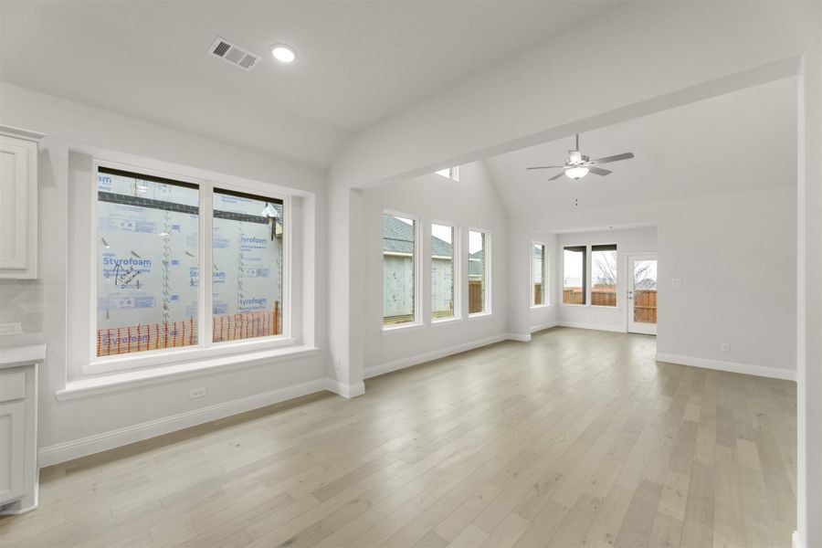 Representative unfurnished interior of a home built from the Campion by Pacesetter Homes in La Terra at Uptown Celina, Celina (Image 10). Representative unfurnished interior of a home built from the Campion by Pacesetter Homes in La Terra at Uptown Celina, Celina (Image 10).