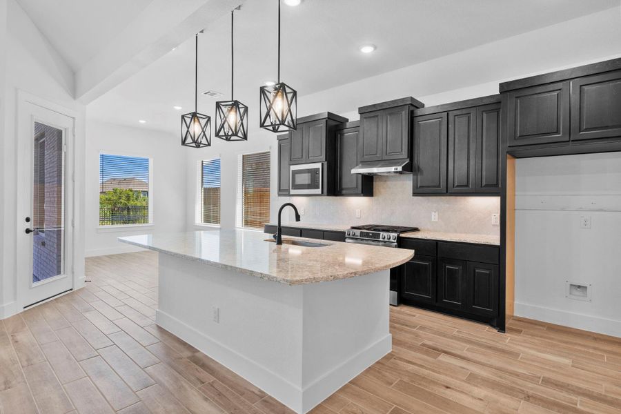 Furnished interior view inside a new home in Jordan Ranch, Fulshear (Image 13).