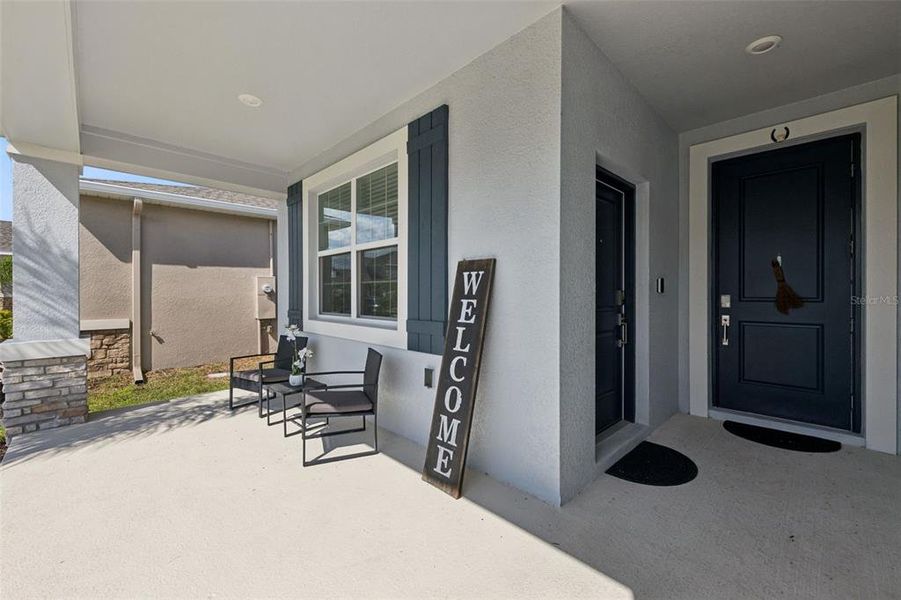 Exterior details and patio area of a home in Tohoqua, Kissimmee (Image 25). Exterior details and patio area of a home in Tohoqua, Kissimmee (Image 25).