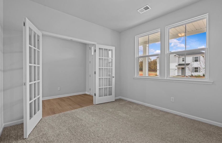 Spacious, unfurnished interior of a new home in Fox Hollow, Spartanburg (Image 14). Spacious, unfurnished interior of a new home in Fox Hollow, Spartanburg (Image 14).