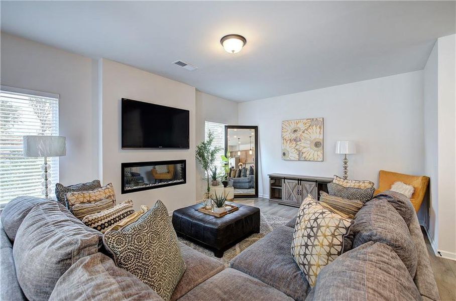 Furnished interior view inside a new home in , Cartersville (Image 5).