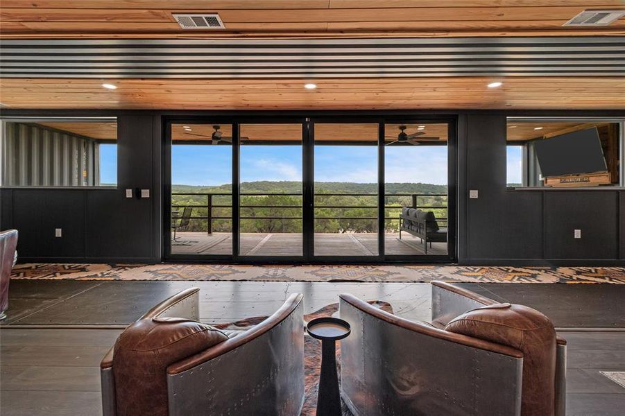 Image 35 of a home in .