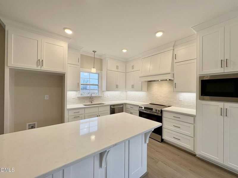 c607a38a-5eda-4074-ada6-793e79649168