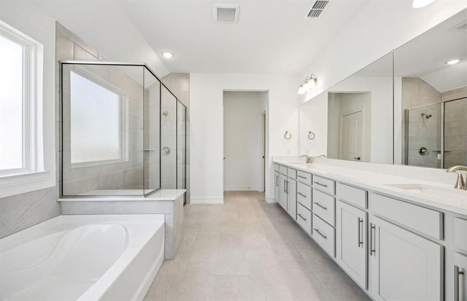 Owner's private bath with double vanity Owner's private bath with double vanity