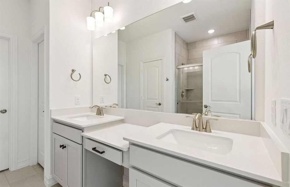 Furnished interior view inside a new home in Creekview Meadows, Pilot Point (Image 6).
