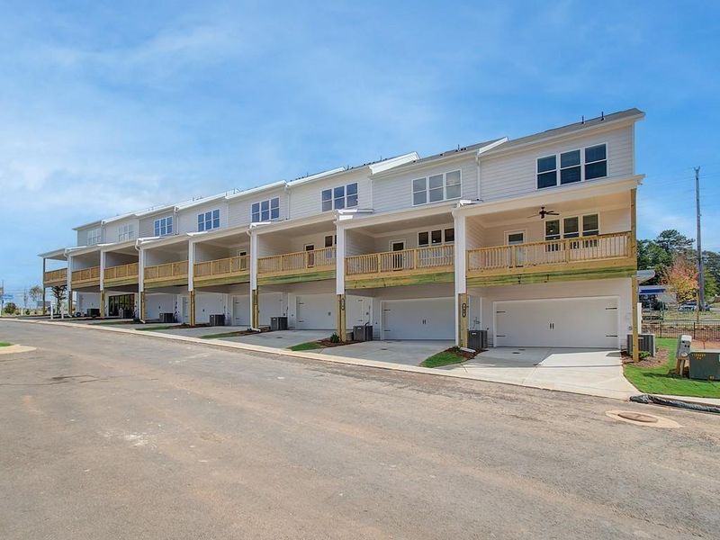 Image 25 of a home in Townes at South Main.