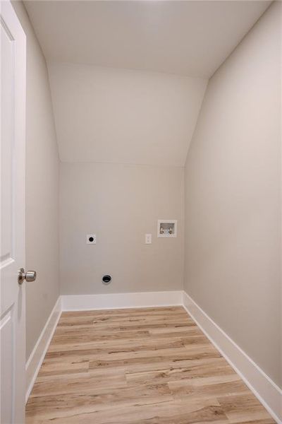 Spacious, unfurnished interior of a new home in , Covington (Image 39).