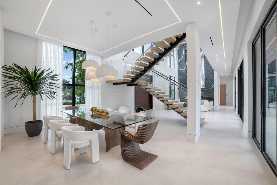 Community amenities in , Miami (Image 42).