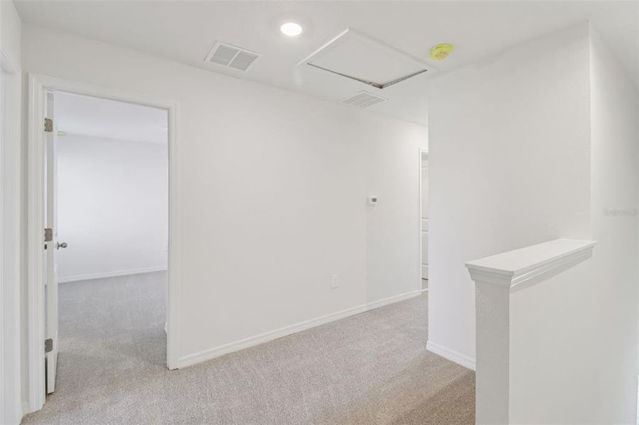 Spacious, unfurnished interior of a new home in The Reserve at Hammock Oaks Townes, Lady Lake (Image 17). Spacious, unfurnished interior of a new home in The Reserve at Hammock Oaks Townes, Lady Lake (Image 17).