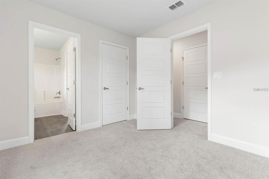 Spacious, unfurnished interior of a new home in Palm Coast, Palm Coast (Image 13).
