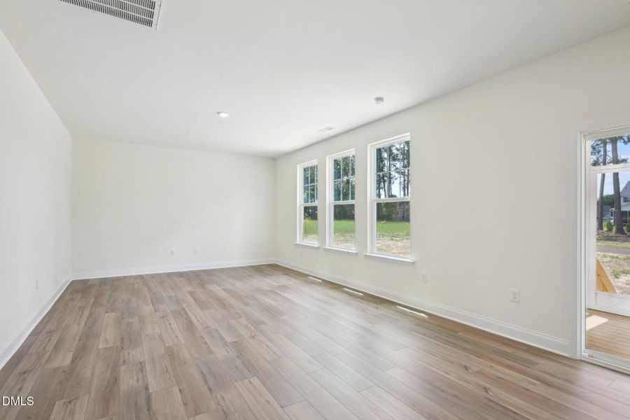 10-web-or-mls-Shelby Meadow Ln-0305-010