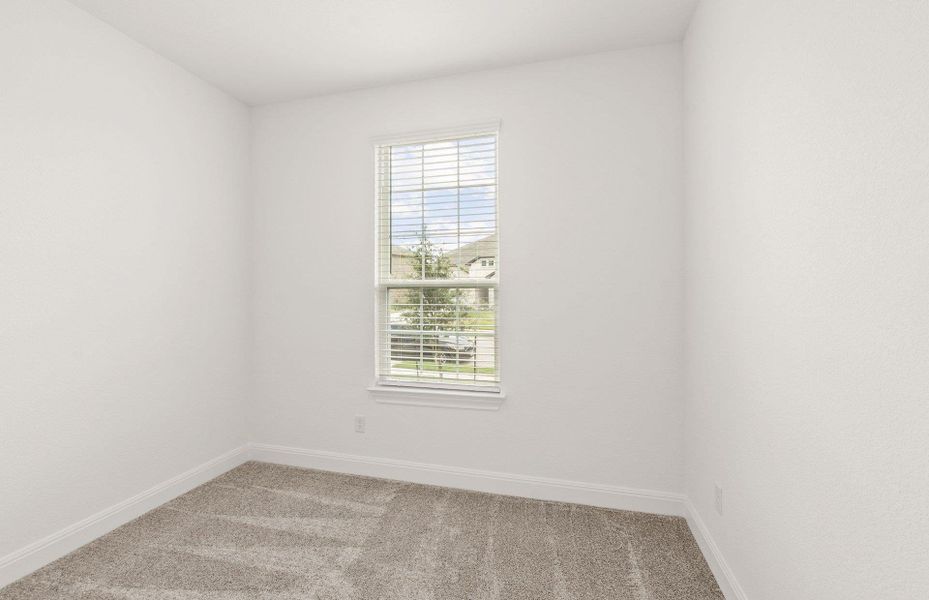 Spacious, unfurnished interior of a new home in Lagos, Manor (Image 19).