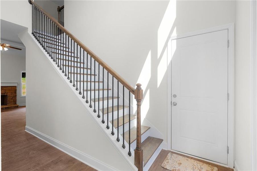 Spacious, unfurnished interior of a new home in , Calhoun (Image 27).