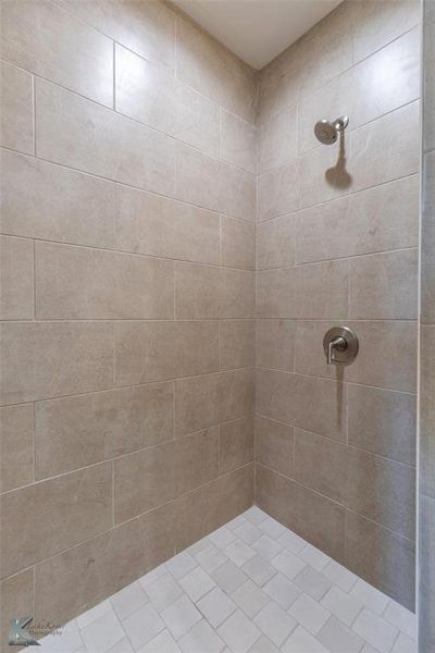 Image 38 of a home in .